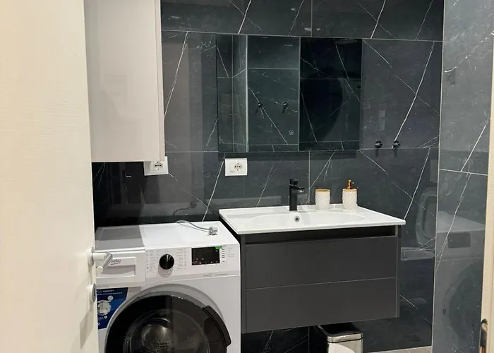 Oasis Apartment Sarande